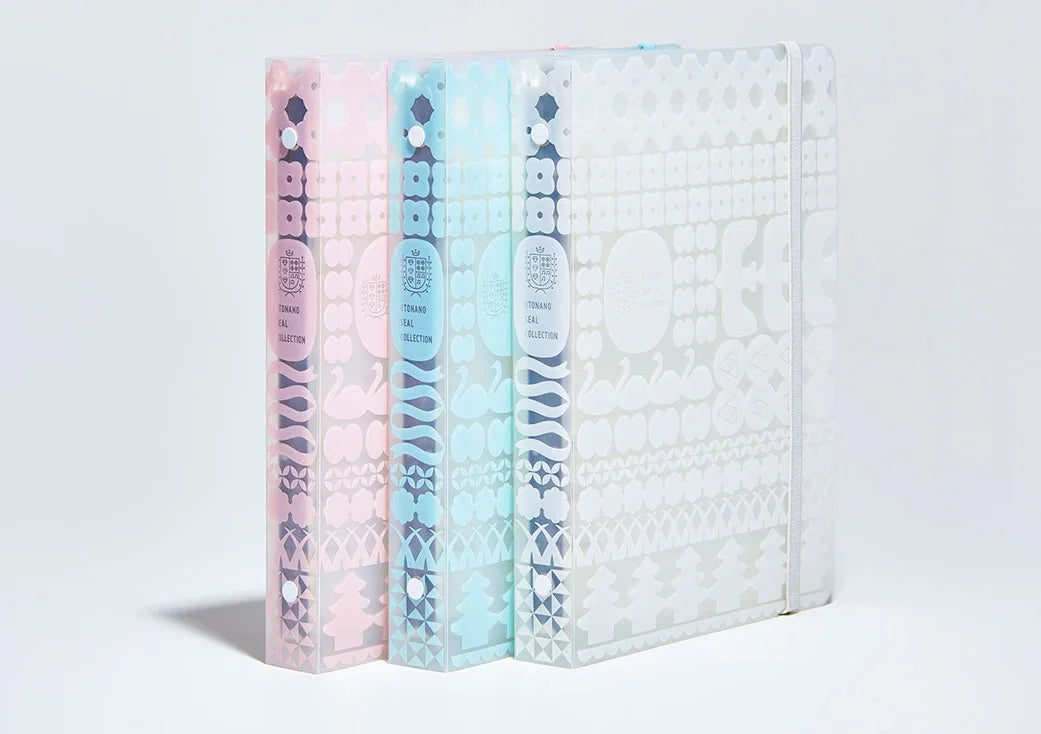 Otona sticker binder